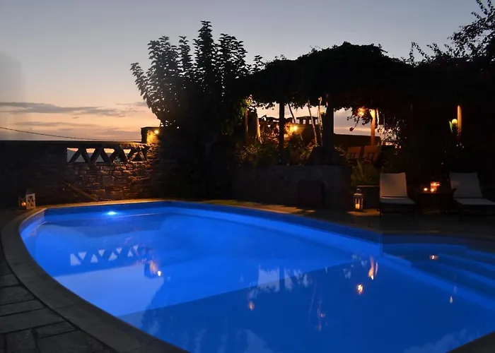 Santa Mavra アパート